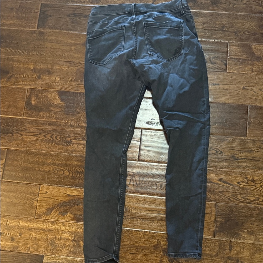 Express Women's Dark Jeans - Picture 8 of 8